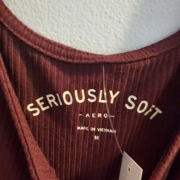 Aero Seriously Soft Lace-up Bodycon crop tank - Picture 4 of 6